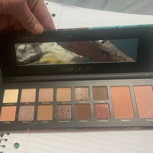 Makeup palette